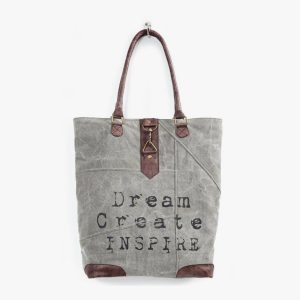 MONA B Dream Create Inspire